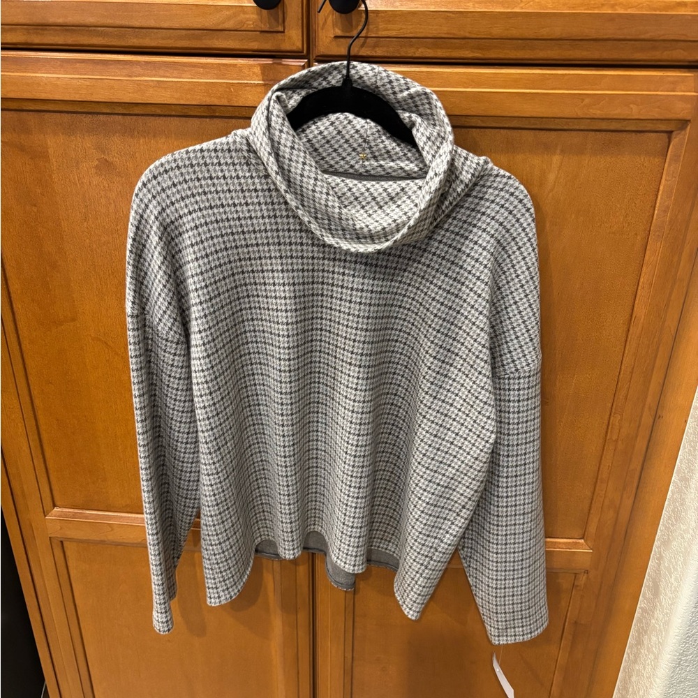 Peter Cohen Cashmere Pullover Funnel Neck Size Med Women's